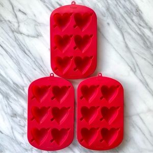 Wilton•Set of 3•Heart-Shaped Silicone Baking Molds•Rice Krispies/Brownies/Cakes
